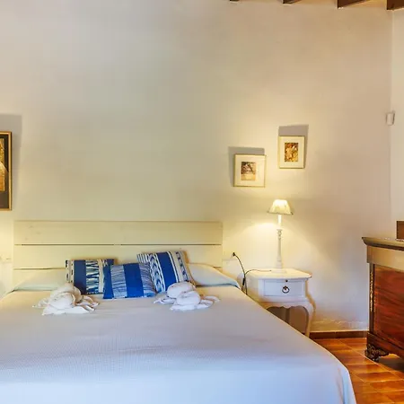 Can Guineu Villa